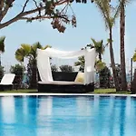 104 - Apartment With Private Swimming Pool