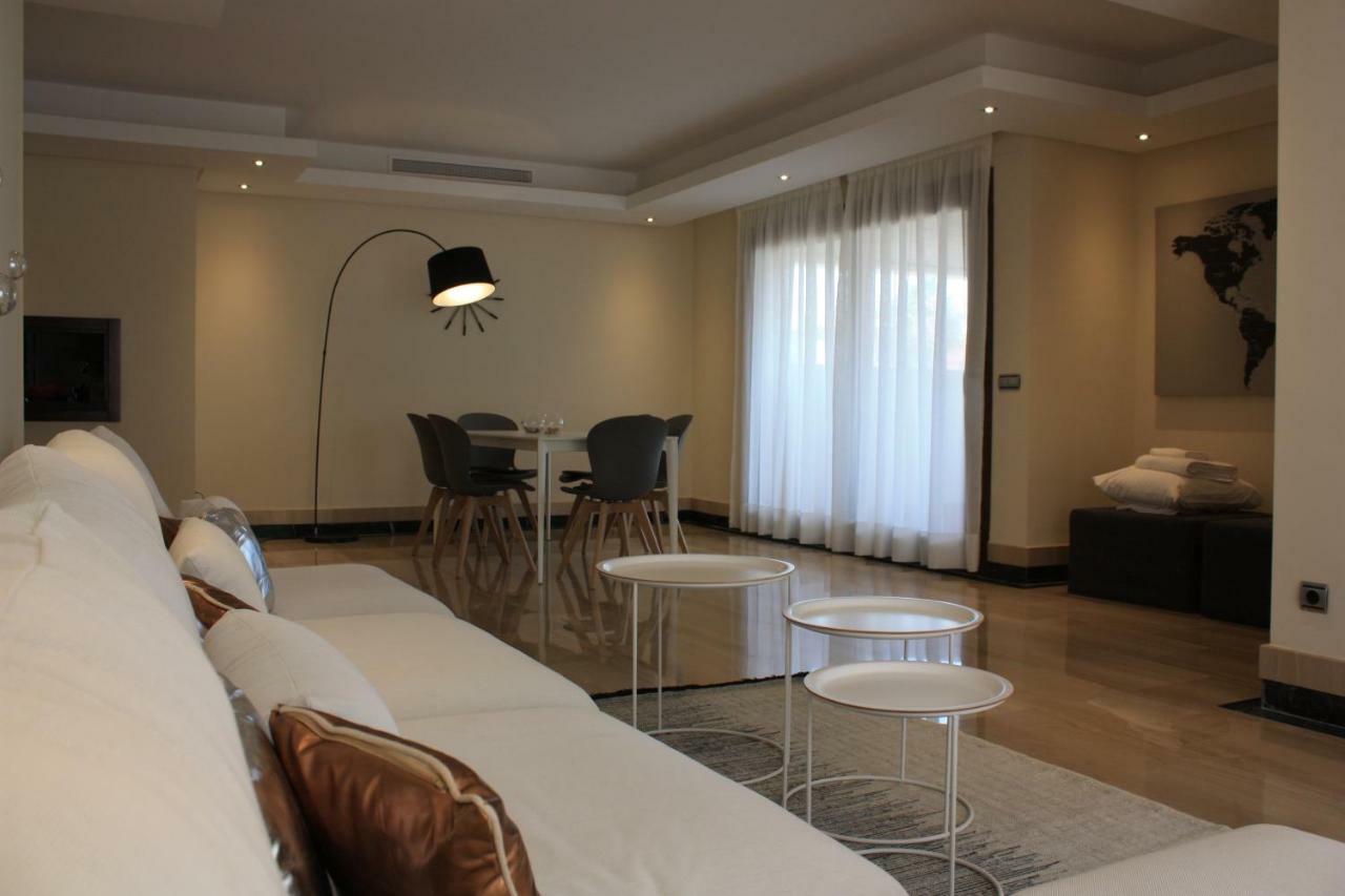 104 - With Private Swimming Pool Estepona