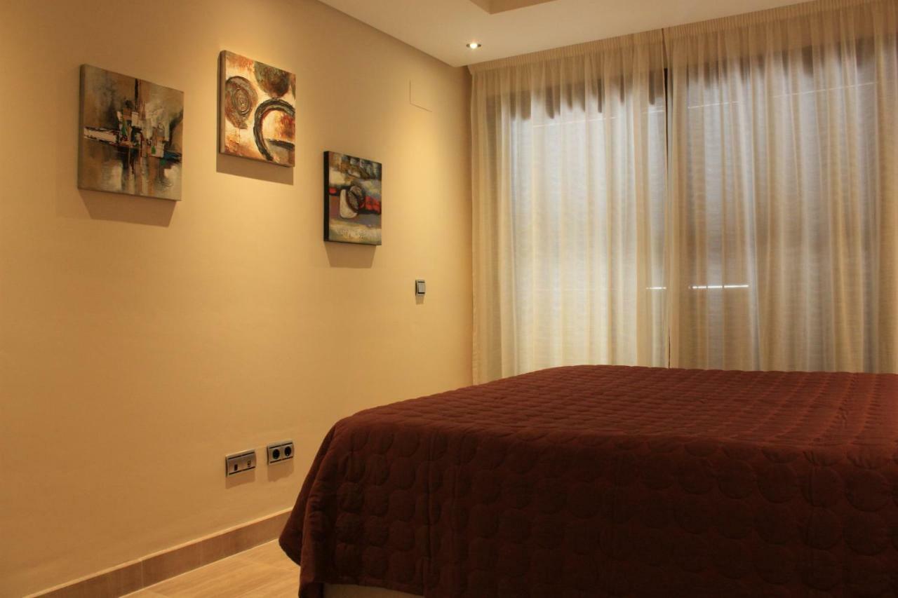 104 - With Private Swimming Pool
