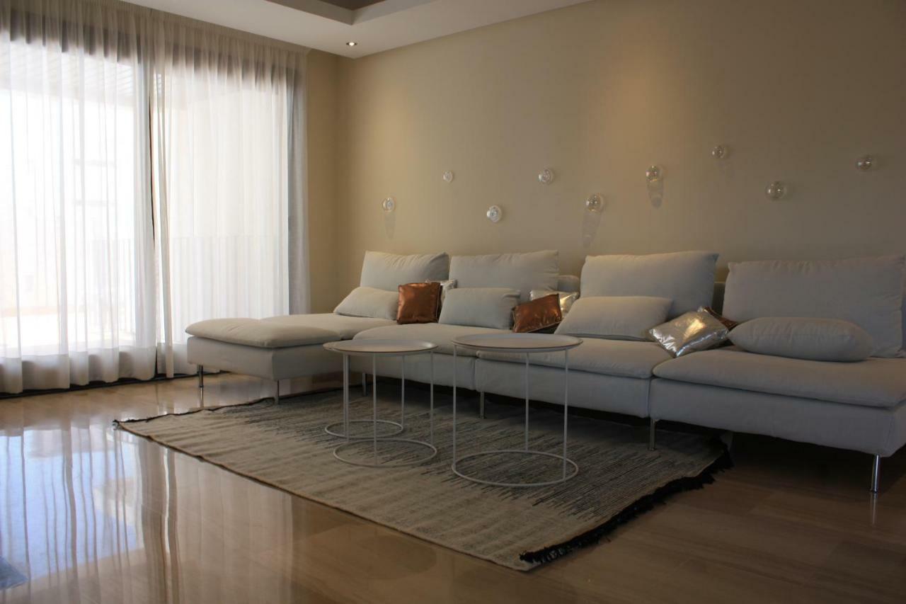 104 - With Private Swimming Pool * Estepona